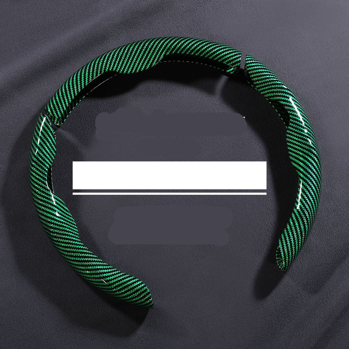 🎉 2026 Sale — Over 37600 Sold! 📢Universal Carbon Fiber Texture Steering Wheel Cover｜Ergonomic Anti-Slip Segmented Grip Protector ✨