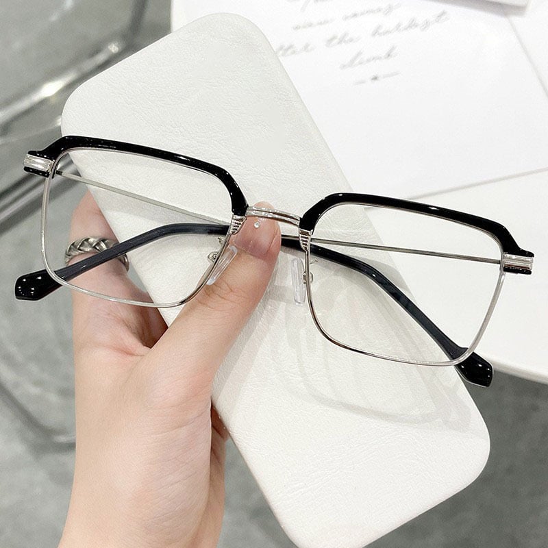 🥳2026 HOT SALE🥳💞50K+ SOLD!👓✨ Auto-Adjusting HD Reading Glasses