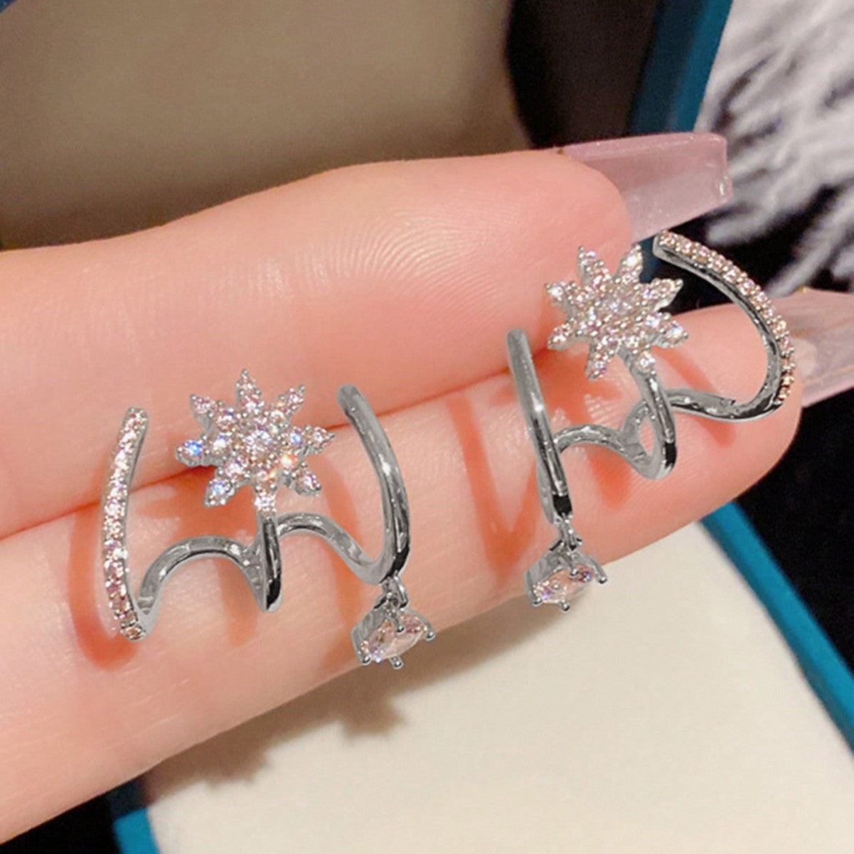 Verbesserte Version 💎 NEUES DESIGN 2026 💎 Funkelnde Krallen-Ohrringe für Damen ✅ Zeitlich begrenztes Angebot – angesagte Ohrringe! Hol dir dein Paar, bevor sie vergriffen sind! 💎👂