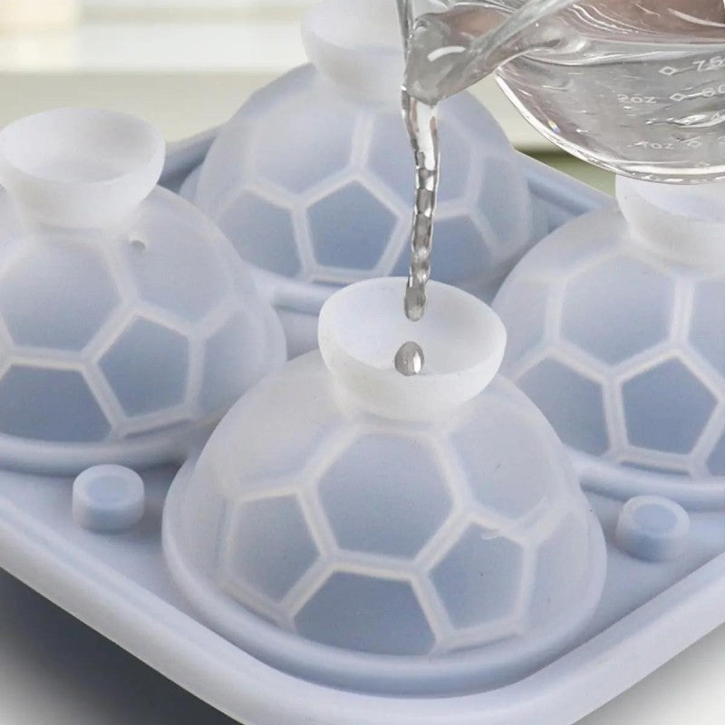 ⚽🧊2026 Hot Selling–Food-grade soccer ball ice mold🥂